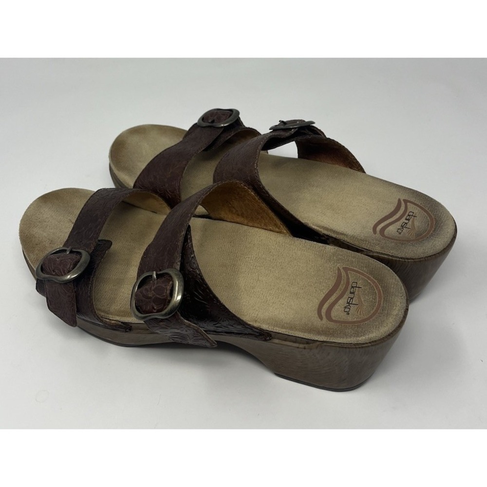 Dansko Sandals Womens 40 (9.5) Brown Leather Wedge Slide Floral Embossed Buckle